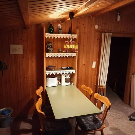 Bergner's Blockhuette Feriehus Hollern-Twielenfleth
